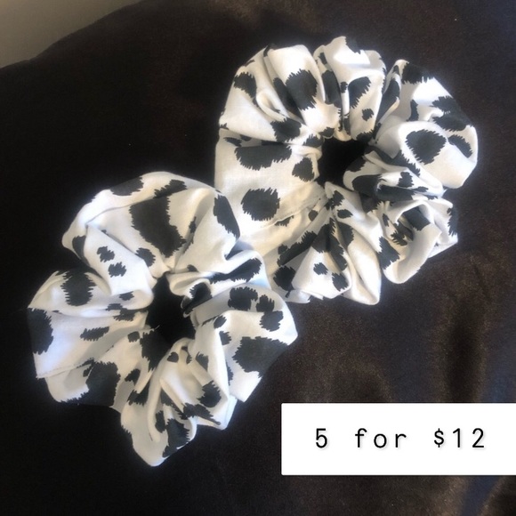 Wrangler Accessories - Cow print scrunchy!